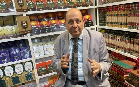 د .معتز صلاح الدين في حوار الساعة : جناح رسالة السلام بمعرض الكتاب منارة فكرية   | صور