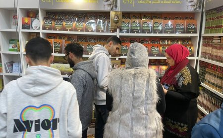 زيارة برلمانية مميزة لـ جناح مؤسسة " رسالة السلام " بمعرض الكتاب .. حضور طاغي | صور