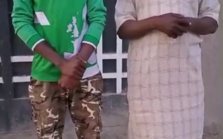 بالفيديو والصور رجل شرطة من النيجر :  دعوة المفكر على الشرفاء  للعودة إلى كتاب الله هامة من أجل السلام والرحمة والعدل