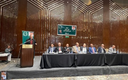 هشام النجار خلال ندوة رسالة السلام :  القرآن يسقط أقنعة المتاجرين بالدين | صور