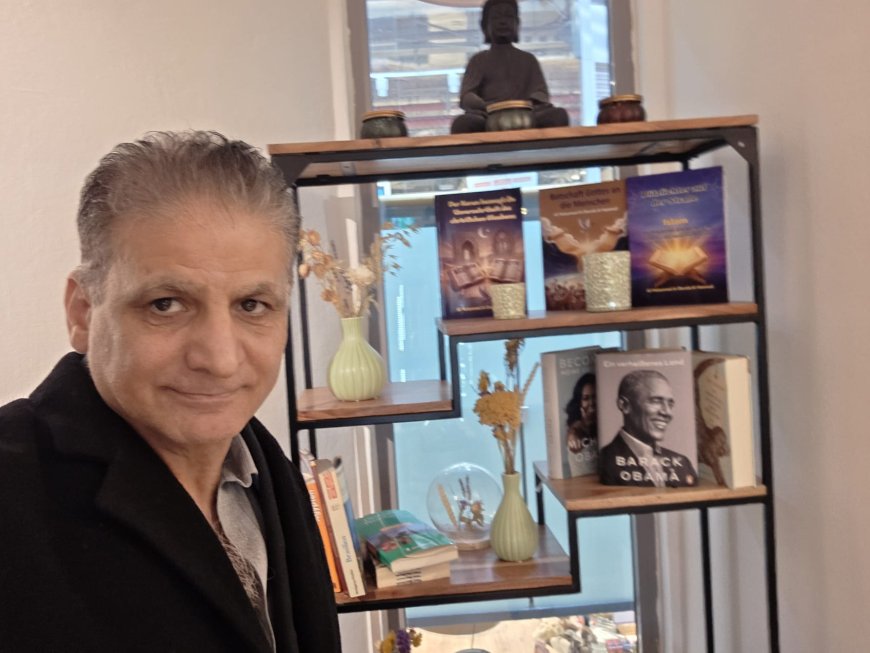 صور ... أكبر مركز تجاري في مقاطعة شتايرمارك النمساوية يفتح أبوابه لعرض كتب الكاتب والمفكر  علي محمد الشرفاء الحمادي