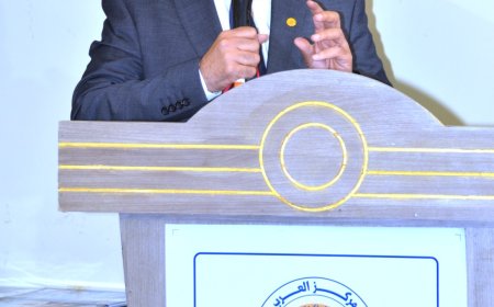 محمد فتحي الشريف خلال إفطار المكتبة الرقمية للشرفاء الحمادي : التعايش جوهر رسالة الإسلام المستنيرة