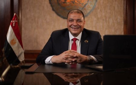 مبادرة إنسانية في ليلة القدر.. البديوي السيد يوزع 500 وجبة على العمالة غير المنتظمة