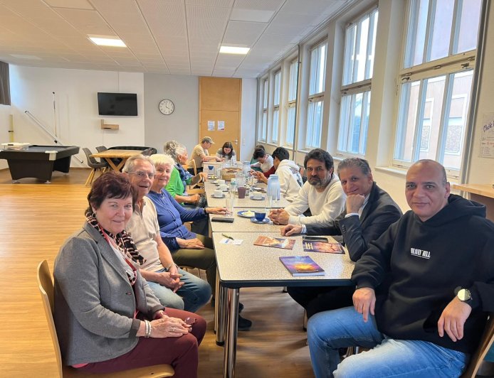 صور .. إجتماع بين  مؤسسة رسالة السلام العالمية ومنصة الاندماج في النمسا  لبحث آفاق التعاون ونشر ثقافة التعايش والعمل المشترك