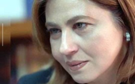 رئيس مركز العرب ونائبه ينعيان الدكتورة هالة مصطفى رئيس تحرير مجلة الديمقراطية الأسبق