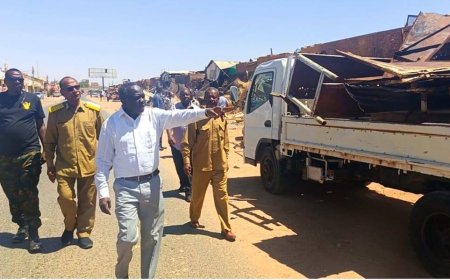 بالصور.. شاهد إزالة أكثر من 160 موقعا عشوائيا بالسوق الشعبي الخرطوم