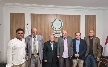 لقاء تشاورى فى مقر مؤسسة رسالة السلام بالقاهرة