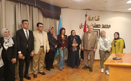 «الصحفيين» تناقش المجموعة القصصية "دموع الورد" للكاتب الصحفي حسام أبوالعلا (صور)