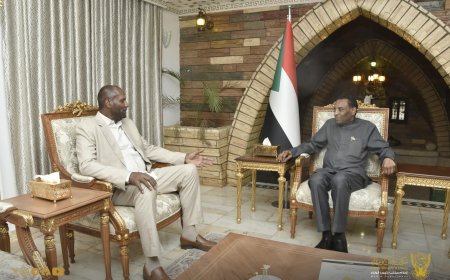 رئيس الوزراء يلتقي الأمير عبد الرحمن الصادق المهدي