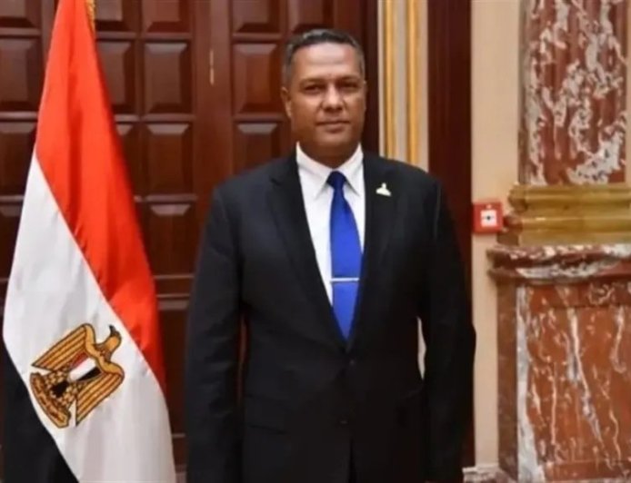 النائب محمد حمزه يهنئ الرئيس السيسي والقوات المسلحة بذكرى تحرير سيناء