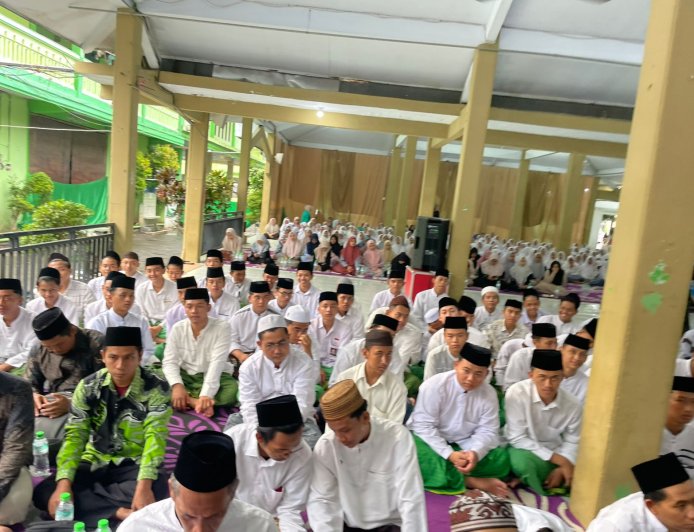 استقبال مهيب لوفد مؤسسة رسالة السلام في إندونيسيا