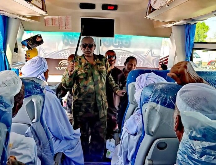 ولاية سنار تودع (384) حاجاً وتؤكد اكتمال كافة الترتيبات لخدمتهم بالأراضي المقدسة