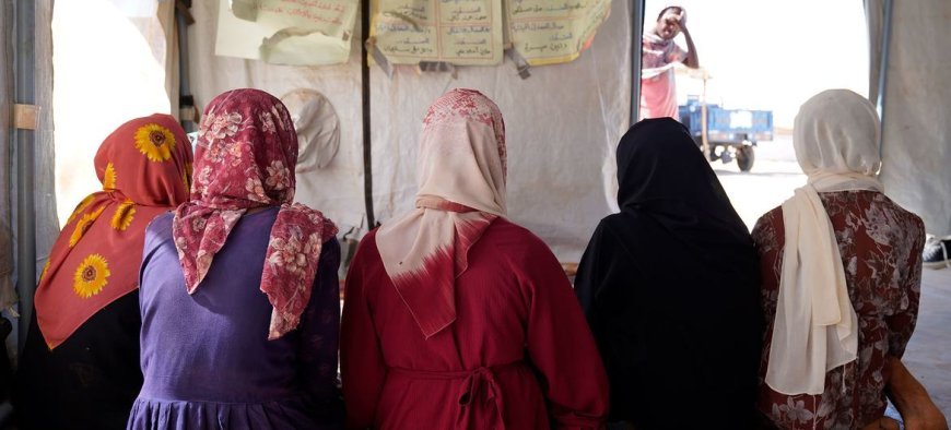 بقايا أرواح في حقائب النزوح: نساء سودانيات يروين ما تركنه خلفهن بين كردفان والأبيض.