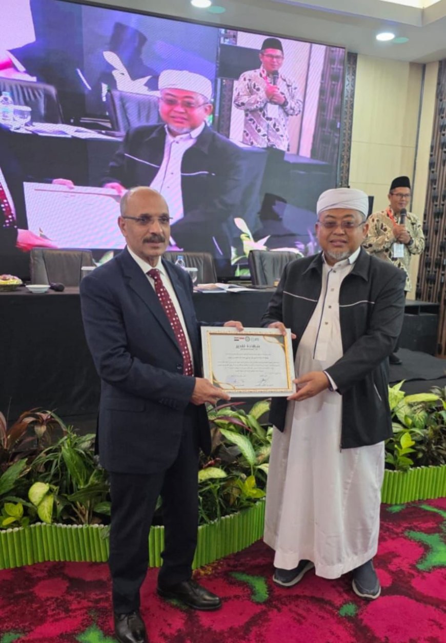 د عبد الراضي رضوان يحصد تكريماً دولياً لدوره في تعزيز رسالة مؤسسة السلام العالمية