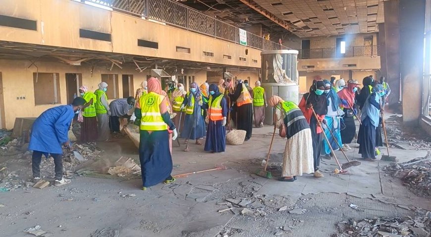 محلية الخرطوم تشرع في نظافة الميناء البري بمشاركة أكثر من 30 منظمة طوعية