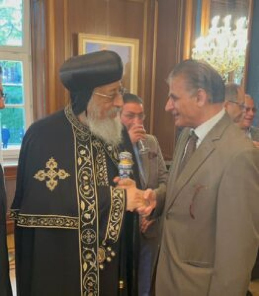 مؤسسة "رسالة السلام العالمية" تُكرم البابا تواضروس الثاني في فيينا بلفتة تقديرية من المفكر علي الشرفاء الحمادي