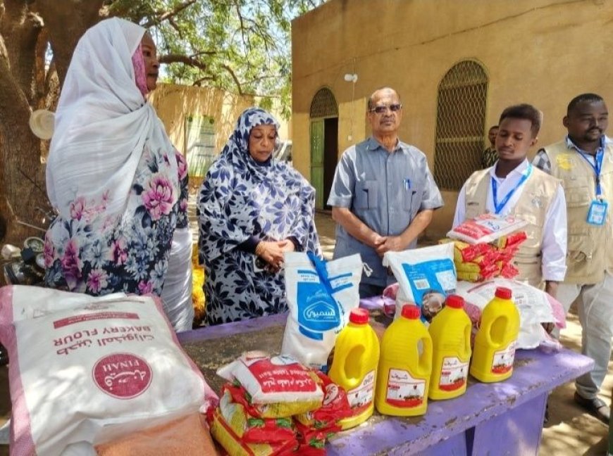  تدشن توزيع سلال غذائية للنازحين بالقضارف