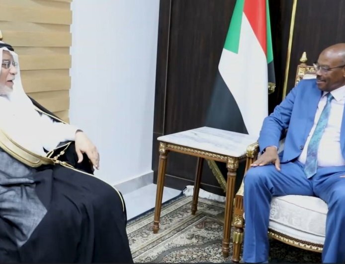 السفير السعودي يؤكد استمرار وتوسيع المساعدات الإنسانية للسودان