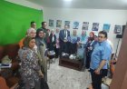 بالصور.. توزيع كتاب "رسالة الإسلام" للشرفاء الحمادي على ضيوف ملتقى العرب للإبداع