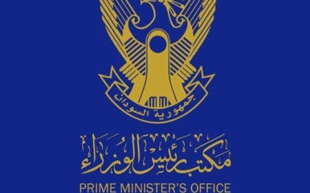 رئيس الوزراء وأعضاء حكومة الأمل ينعون الفنان القامة عبدالوهاب الصادق