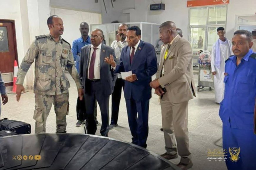 رئيس الوزراء يتفقد مطار بورتسودان ويصدر توجيهات بإعادة تأهيله