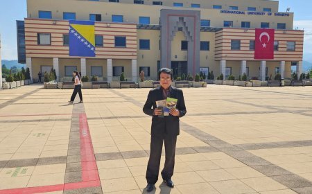 د. حسن حماد يزور جامعة سراييفو الدولية الحديثة  ويهدى كبار المسؤولين بالجامعة نسخا من مؤلفات المفكر العربي على الشرفاء