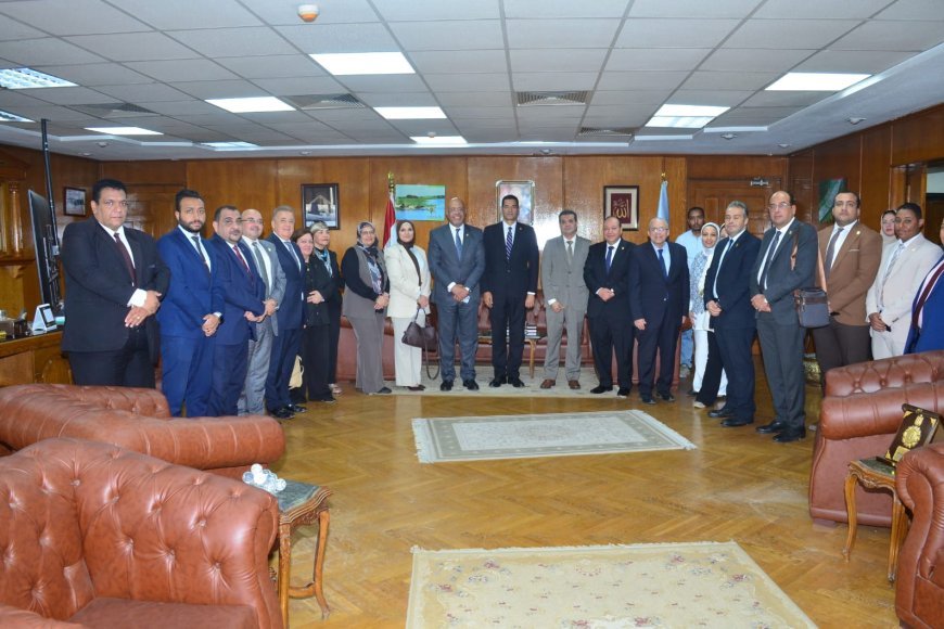 أكاديمية السادات تبحث مستقبل التأمين والرعاية الصحية.. وتوقع بروتوكولي تعاون مع GIG ومصر للتأمين