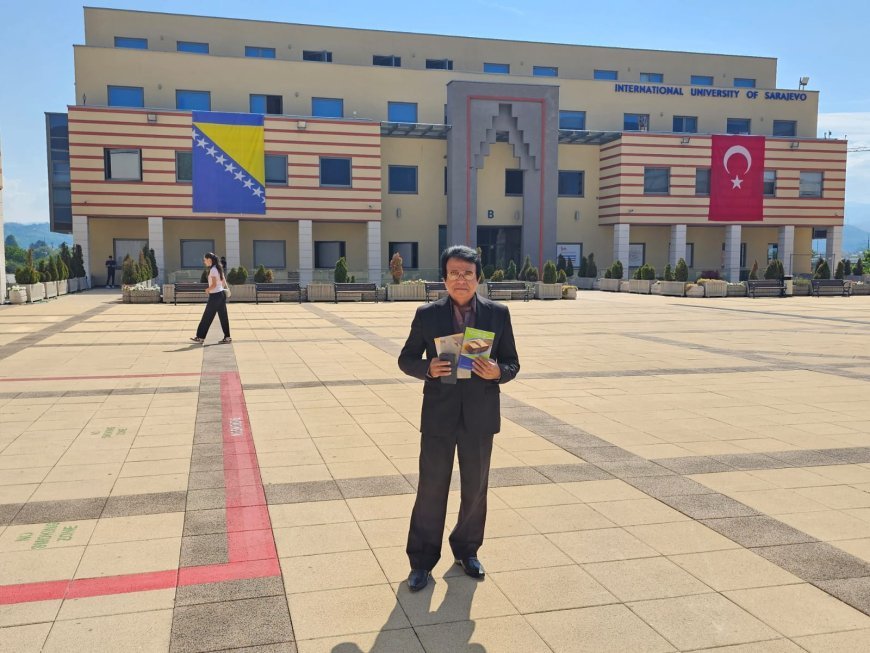 د. حسن حماد يزور جامعة سراييفو الدولية الحديثة  ويهدى كبار المسؤولين بالجامعة نسخا من مؤلفات المفكر العربي على الشرفاء