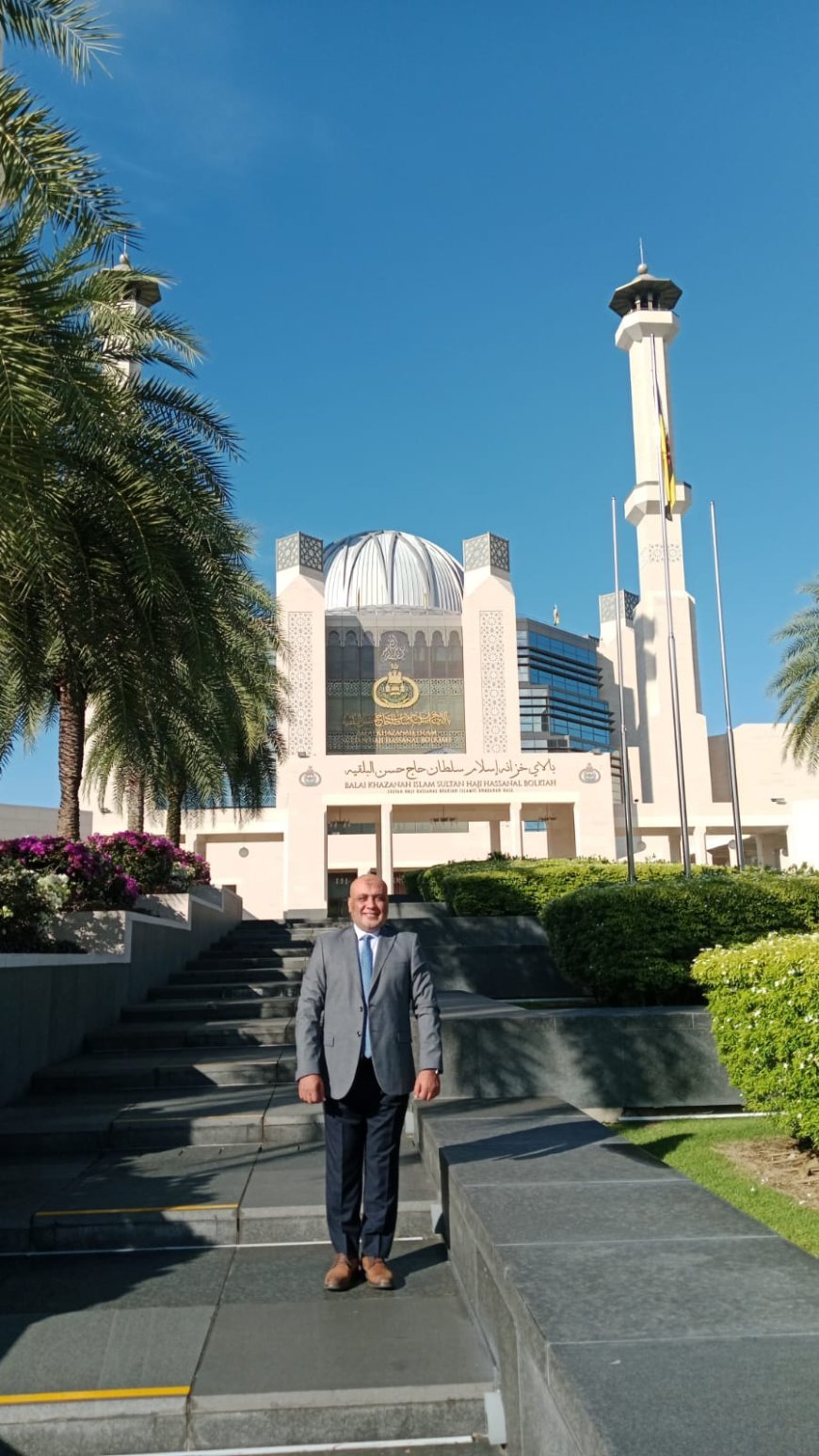 مؤسسة رسالة السلام العالمية تشارك في مؤتمر "تمكين المشاركة المجتمعية من أجل تنمية مستدامة للأمة" فى سلطنة بروناي دار السلام ببحث حول الأمن الأسرى