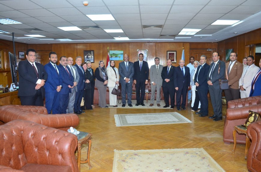 أكاديمية السادات تبحث مستقبل التأمين والرعاية الصحية.. وتوقع بروتوكولي تعاون مع GIG ومصر للتأمين