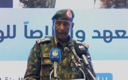 البرهان يعلن موافقته على تقديم ضمانات سياسية وقانونية لحماية سلامة المشاركين في الحوار السوداني