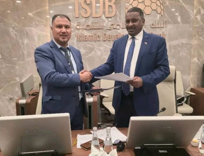 توقيع خارطة طريق بين السودان والبنك الإسلامي للتنمية في ختام مباحثات جدة
