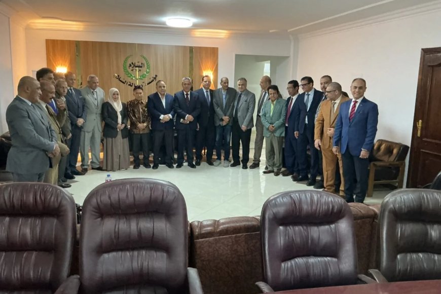 وفد جامعة مولانا مالك إبراهيم الإندونيسية يزور مؤسسة رسالة السلام بالقاهرة لبحث التعاون الثقافي والفكري وتعزيز جسور التواصل بين الشعوب | صور