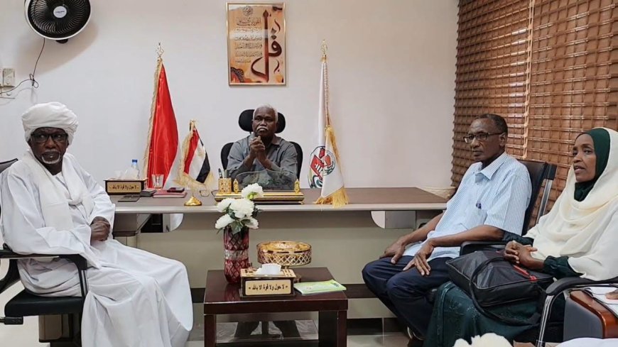 والي شمال دارفور يشيد بجهود تنسيقية الزيادية في إقناع أبنائها بالتخلي عن مليشيا آل دقلو الإرهابية