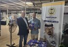 جمال عاشور يطلع على إصدارات مركز العرب بمعرض الترسانة ويشيد بكتاب «السلام يصنع التعايش»