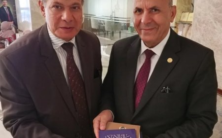 المستشار الدكتور عبد الرازق شعيب رئيس هيئة قضايا الدولة السابق يشيد  بمؤلفات المفكر العربي علي محمد الشرفاء الحمادي
