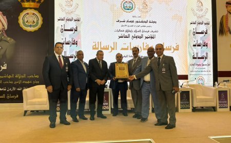 مؤتمر فرسان السلام العاشر بالأردن يكرم علي محمد الشرفاء الحمادي تقديرا لجهوده في نشر ثقافة السلام