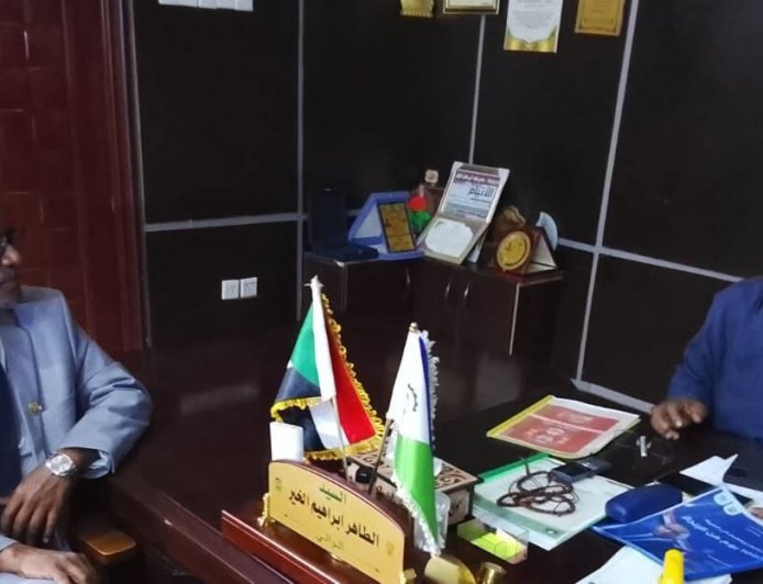 والي الجزيرة يؤكد أهمية دور الجامعات في دعم القرار بالولاية