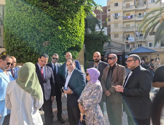 وصول وفد مؤسسة رسالة السلام العالمية إلى معهد العجمي العالي للعلوم الإدارية بالإسكندرية للمشاركة في ندوة «مدرستك حياتك»