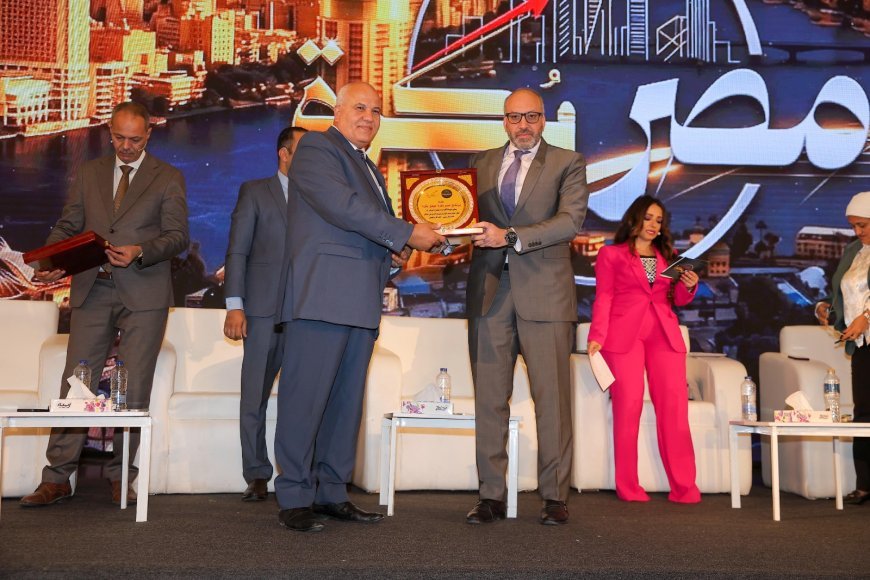 الذكاء الاصطناعي ومهارات المستقبل في صدارة مخرجات مؤتمر «بكرة».. «التطوير لا المنع»
