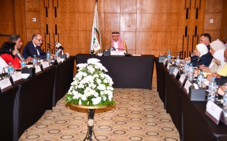 لجنة فلسطين بالبرلمان العربي برئاسة العتيبي تطلق مبادرة برلمانية عالمية لنصرة القضية الفلسطينية وتدعو لتحرك دولي لمحاسبة كيان الاحتلال