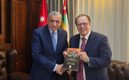مدير مكتب  مؤسسة رسالة السلام العالمية بالأردن  يلتقي مع  رئيس الجامعة الأردنية لتعزيز التعاون بين المؤسسات الثقافية والاكاديمية ونشر ثقافة السلام  ومواجهة الفكر المتطرف