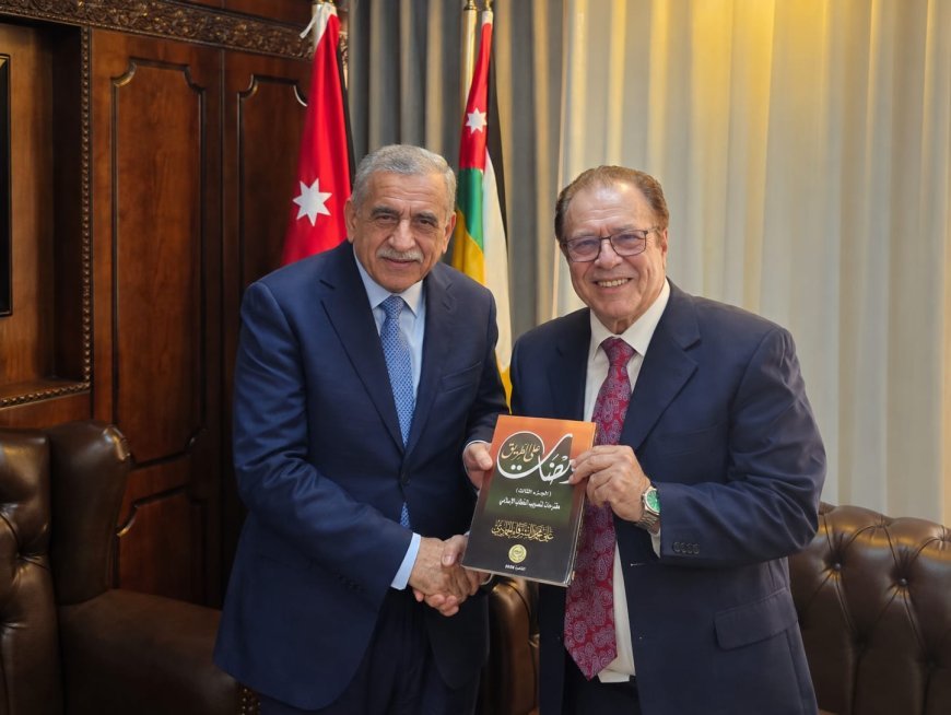 مدير مكتب  مؤسسة رسالة السلام العالمية بالأردن  يلتقي مع  رئيس الجامعة الأردنية لتعزيز التعاون بين المؤسسات الثقافية والاكاديمية ونشر ثقافة السلام  ومواجهة الفكر المتطرف
